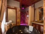 Model Angkor Resort в Сием Риеп Камбоджа ✅. Забронировать номер онлайн по выгодной цене в Model Angkor Resort. Трансфер из аэропорта.