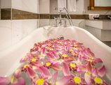 Empress Residence Resort and Spa в Сием Риеп Камбоджа ✅. Забронировать номер онлайн по выгодной цене в Empress Residence Resort and Spa. Трансфер из аэропорта.