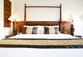 Empress Residence Resort and Spa в Сием Риеп Камбоджа ✅. Забронировать номер онлайн по выгодной цене в Empress Residence Resort and Spa. Трансфер из аэропорта.