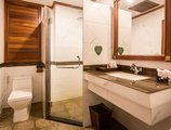 Empress Residence Resort and Spa в Сием Риеп Камбоджа ✅. Забронировать номер онлайн по выгодной цене в Empress Residence Resort and Spa. Трансфер из аэропорта.