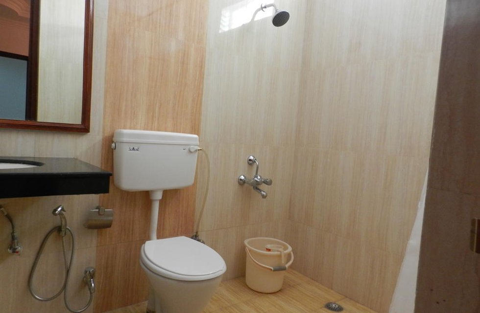 Hotel Eurostar Inn в Кхаджурахо Индия  ✅. Забронировать номер онлайн по выгодной цене в Hotel Eurostar Inn. Трансфер из аэропорта.