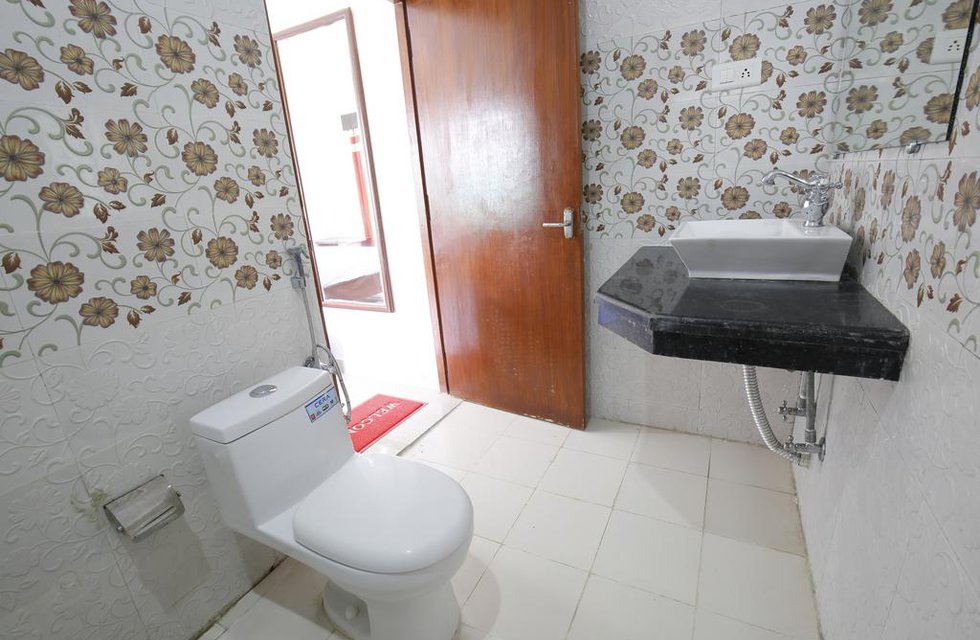 Hotel Ramayana в Кхаджурахо Индия  ✅. Забронировать номер онлайн по выгодной цене в Hotel Ramayana. Трансфер из аэропорта.