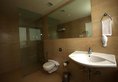 Mango Hotels, Agra- Sikandra в Агра Индия  ✅. Забронировать номер онлайн по выгодной цене в Mango Hotels, Agra- Sikandra. Трансфер из аэропорта.