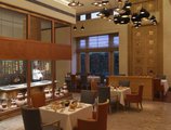 DoubleTree by Hilton Agra в Агра Индия  ✅. Забронировать номер онлайн по выгодной цене в DoubleTree by Hilton Agra. Трансфер из аэропорта.