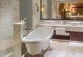 Four Points by Sheraton Agra в Агра Индия  ✅. Забронировать номер онлайн по выгодной цене в Four Points by Sheraton Agra. Трансфер из аэропорта.