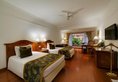 Jaypee Palace Hotel в Агра Индия  ✅. Забронировать номер онлайн по выгодной цене в Jaypee Palace Hotel. Трансфер из аэропорта.