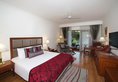 Jaypee Palace Hotel в Агра Индия  ✅. Забронировать номер онлайн по выгодной цене в Jaypee Palace Hotel. Трансфер из аэропорта.