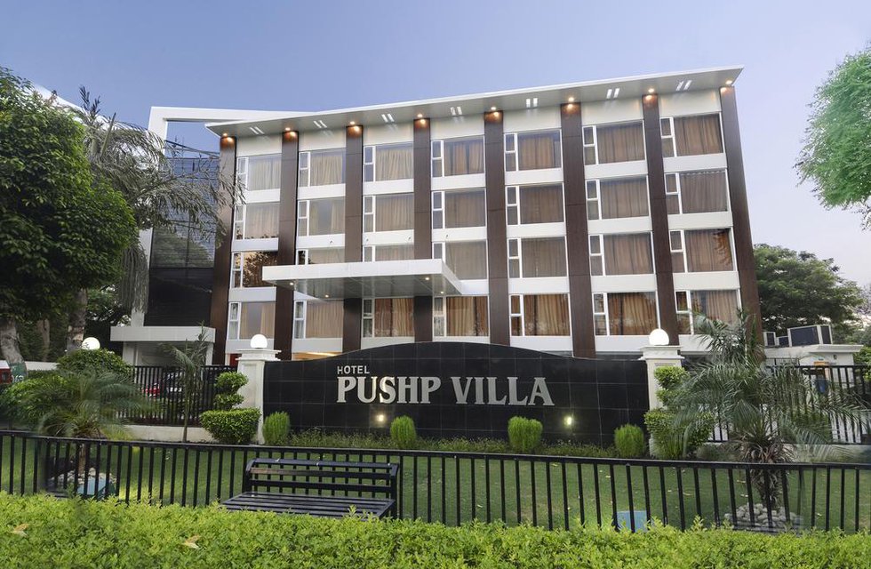 Hotel Pushp Villa в Агра Индия  ✅. Забронировать номер онлайн по выгодной цене в Hotel Pushp Villa. Трансфер из аэропорта.