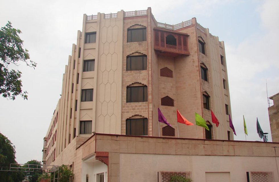 Mansingh Palace, Agra в Агра Индия  ✅. Забронировать номер онлайн по выгодной цене в Mansingh Palace, Agra. Трансфер из аэропорта.