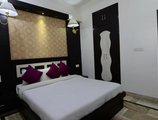 Hotel Laxman Resort в Агра Индия  ✅. Забронировать номер онлайн по выгодной цене в Hotel Laxman Resort. Трансфер из аэропорта.