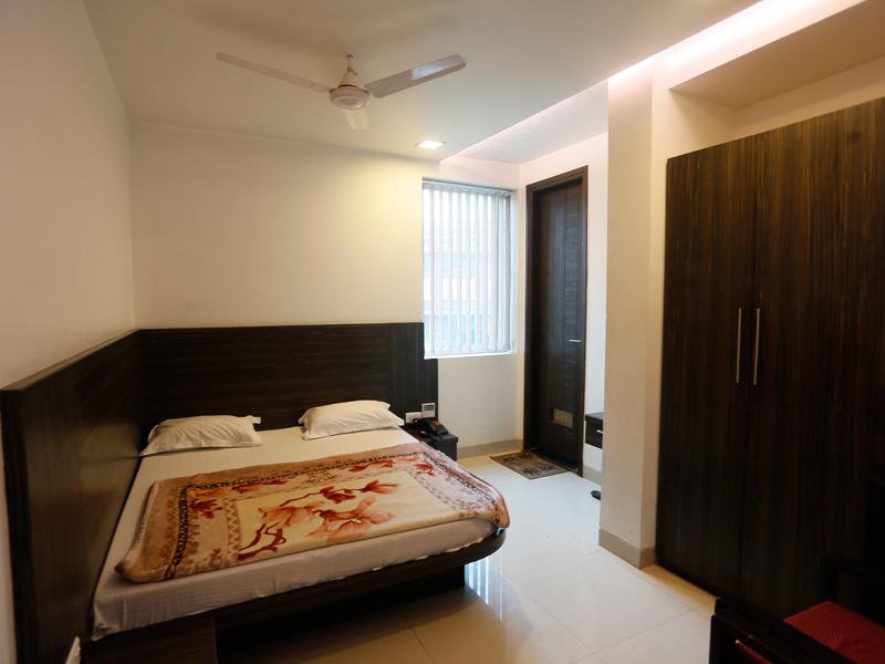 Hotel Bhawna Palace в Агра Индия  ✅. Забронировать номер онлайн по выгодной цене в Hotel Bhawna Palace. Трансфер из аэропорта.