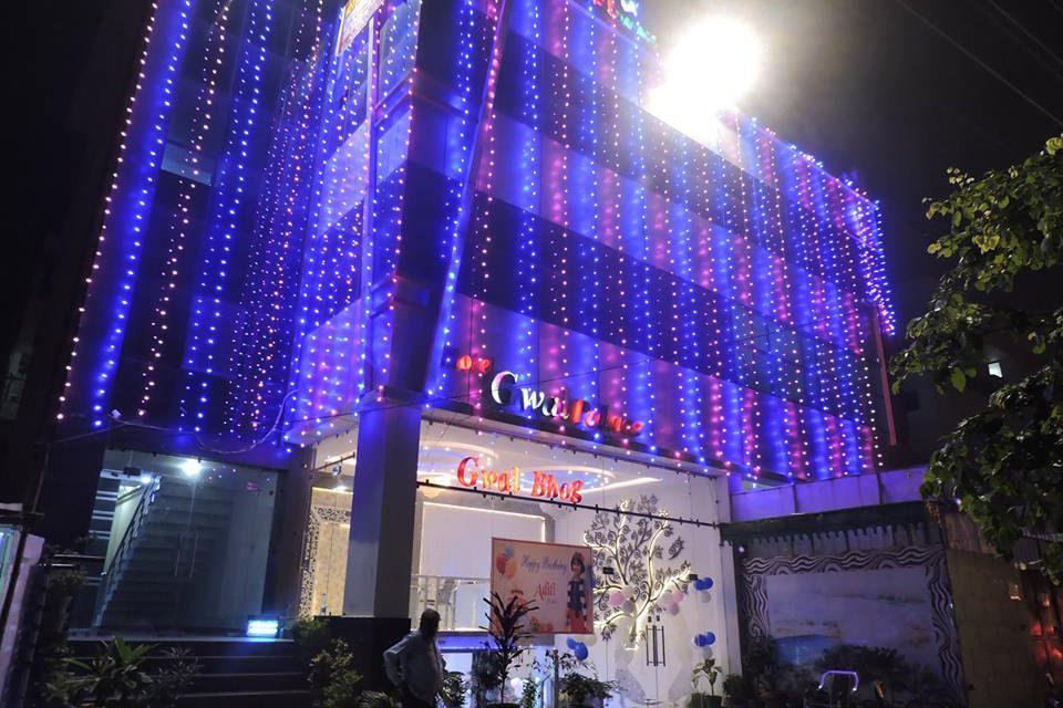 Hotel Gwal Palace в Агра Индия  ✅. Забронировать номер онлайн по выгодной цене в Hotel Gwal Palace. Трансфер из аэропорта.