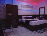 Hotel Alpine в Агра Индия  ✅. Забронировать номер онлайн по выгодной цене в Hotel Alpine. Трансфер из аэропорта.