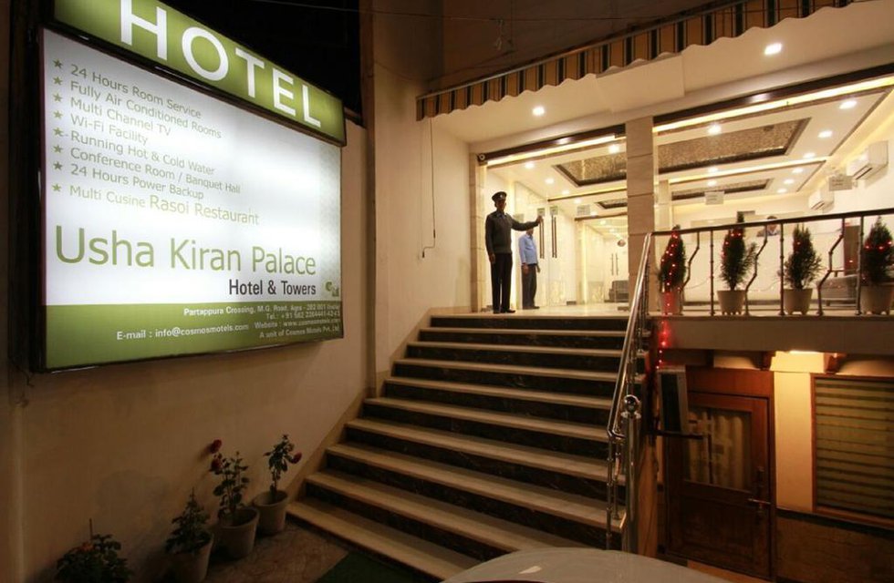 Usha Kiran Palace в Агра Индия  ✅. Забронировать номер онлайн по выгодной цене в Usha Kiran Palace. Трансфер из аэропорта.