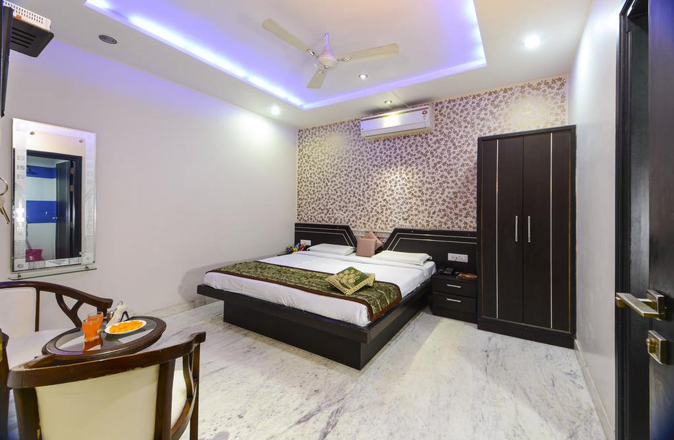 9 Star Hotel в Агра Индия  ✅. Забронировать номер онлайн по выгодной цене в 9 Star Hotel. Трансфер из аэропорта.