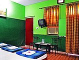 Hotel Raj Bed & Breakfast