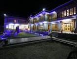 Hotel Charu Palace