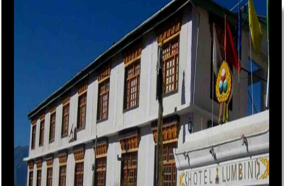 Hotel Lumbini в Лех Индия  ✅. Забронировать номер онлайн по выгодной цене в Hotel Lumbini. Трансфер из аэропорта.