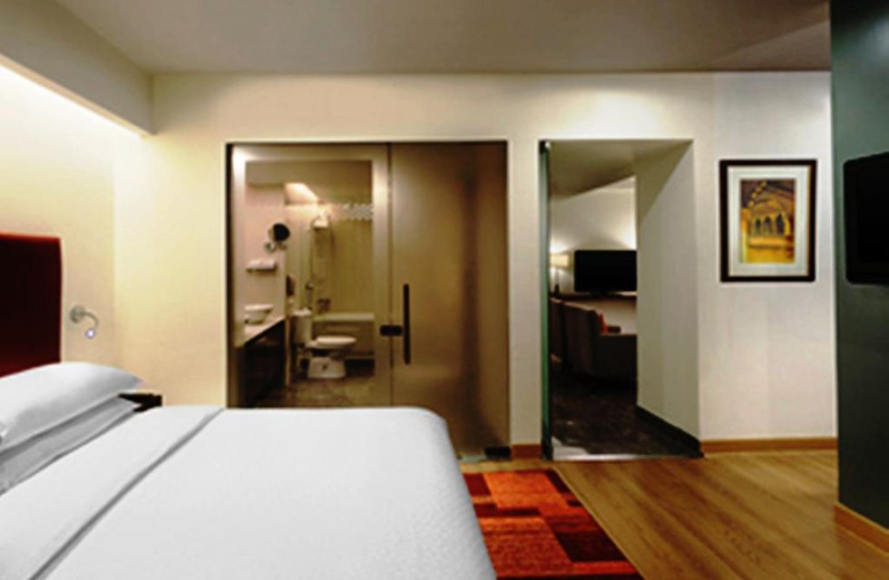 Four Points By Sheraton Jaipur, City Square в Джайпур Индия  ✅. Забронировать номер онлайн по выгодной цене в Four Points By Sheraton Jaipur, City Square. Трансфер из аэропорта.