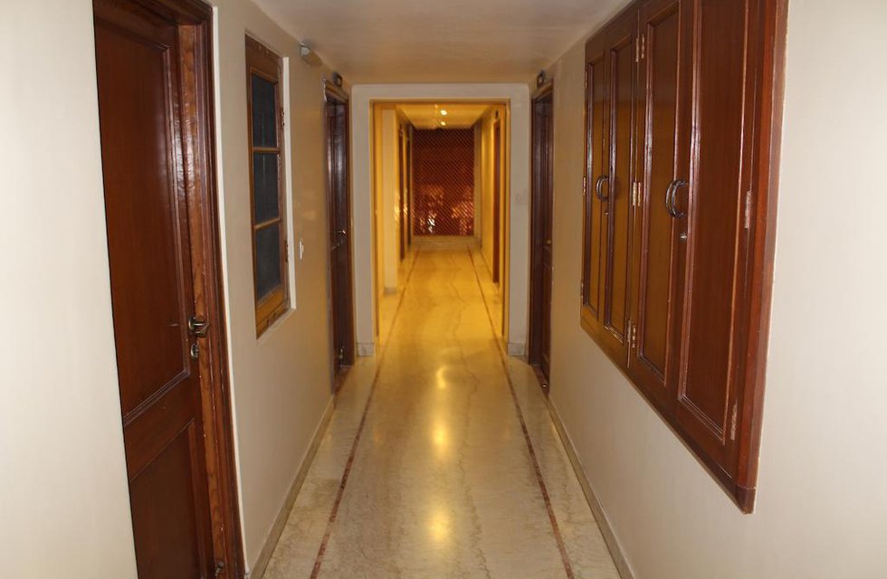 Hotel H R Palace в Джайпур Индия  ✅. Забронировать номер онлайн по выгодной цене в Hotel H R Palace. Трансфер из аэропорта.