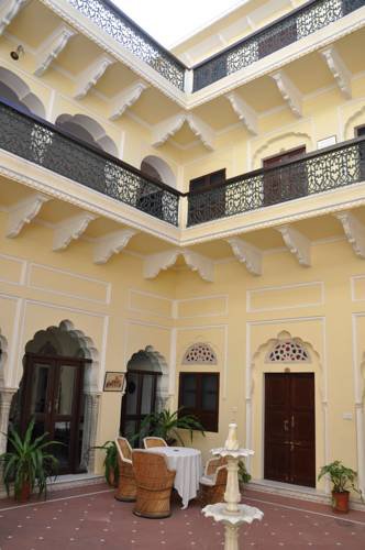 Khandela Haveli в Джайпур Индия  ✅. Забронировать номер онлайн по выгодной цене в Khandela Haveli. Трансфер из аэропорта.