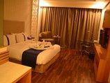 Holiday Inn Amritsar Ranjit Avenue в Амритсар Индия  ✅. Забронировать номер онлайн по выгодной цене в Holiday Inn Amritsar Ranjit Avenue. Трансфер из аэропорта.