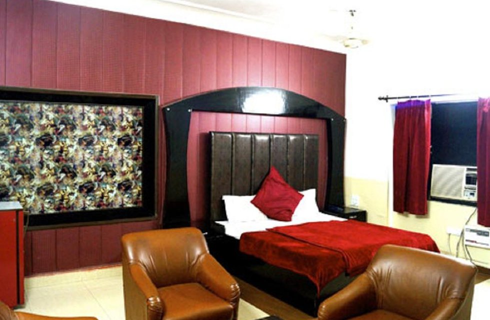 Hotel Shiraz Continental в Амритсар Индия  ✅. Забронировать номер онлайн по выгодной цене в Hotel Shiraz Continental. Трансфер из аэропорта.