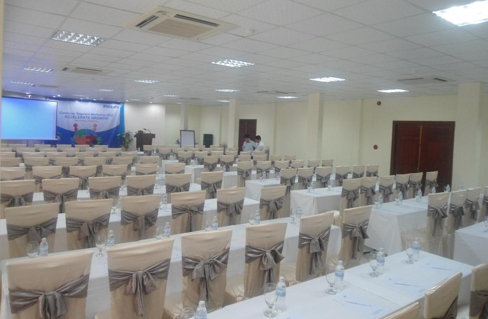 Luxury Nha Trang Hotel в Нячанг Вьетнам ✅. Забронировать номер онлайн по выгодной цене в Luxury Nha Trang Hotel. Трансфер из аэропорта.