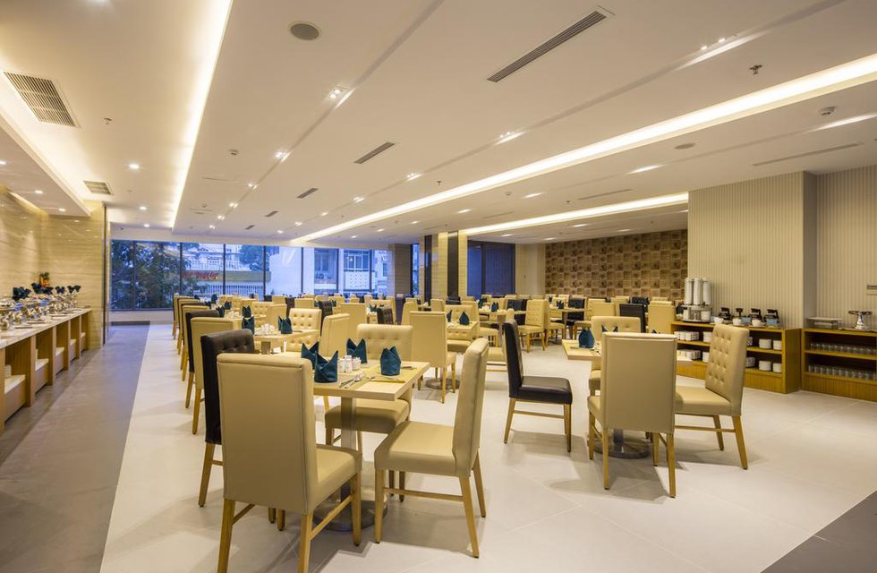 Sen Viet Premium Hotel Nha Trang в Нячанг Вьетнам ✅. Забронировать номер онлайн по выгодной цене в Sen Viet Premium Hotel Nha Trang. Трансфер из аэропорта.