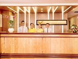 Golden Rain 2 Hotel в Нячанг Вьетнам ✅. Забронировать номер онлайн по выгодной цене в Golden Rain 2 Hotel. Трансфер из аэропорта.