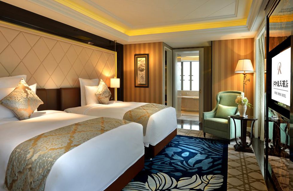 RenHe Spring Hotel в Чэнду Китай ✅. Забронировать номер онлайн по выгодной цене в RenHe Spring Hotel. Трансфер из аэропорта.