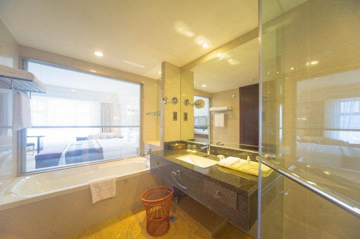Ramada Chengdu North в Чэнду Китай ✅. Забронировать номер онлайн по выгодной цене в Ramada Chengdu North. Трансфер из аэропорта.