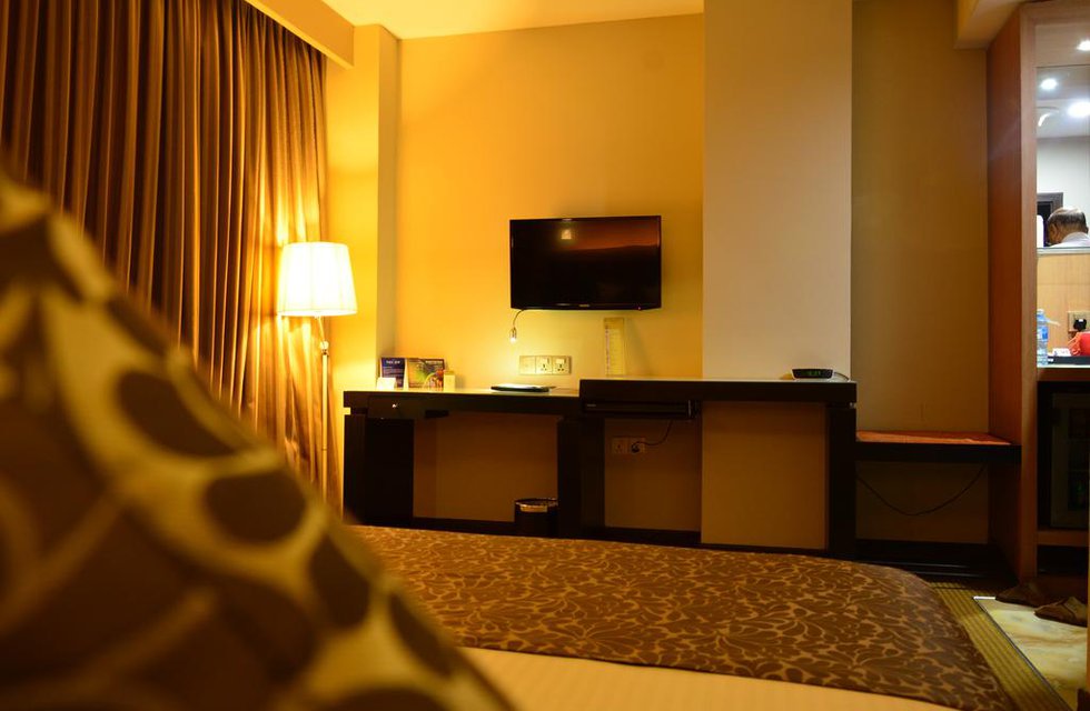 Pearl Grand Hotel в Коломбо Шри-Ланка ✅. Забронировать номер онлайн по выгодной цене в Pearl Grand Hotel. Трансфер из аэропорта.