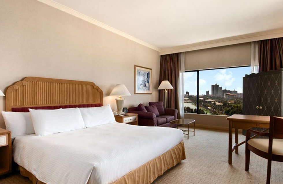 Hilton Colombo Hotel в Коломбо Шри-Ланка ✅. Забронировать номер онлайн по выгодной цене в Hilton Colombo Hotel. Трансфер из аэропорта.