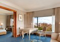 Hilton Colombo Hotel в Коломбо Шри-Ланка ✅. Забронировать номер онлайн по выгодной цене в Hilton Colombo Hotel. Трансфер из аэропорта.
