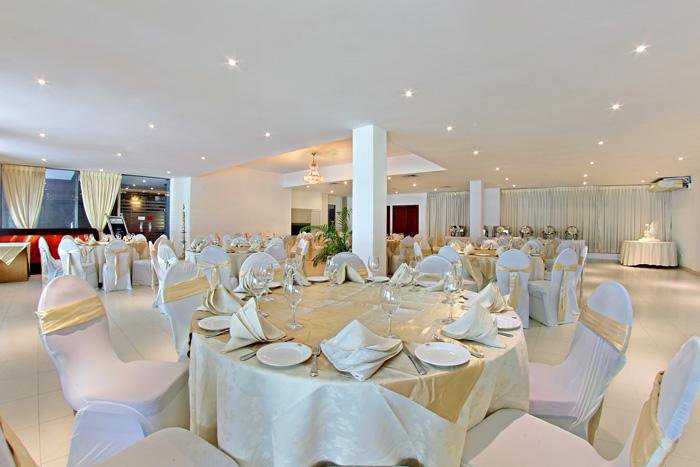 Colombo City Hotels (Pvt) Ltd в Коломбо Шри-Ланка ✅. Забронировать номер онлайн по выгодной цене в Colombo City Hotels (Pvt) Ltd. Трансфер из аэропорта.