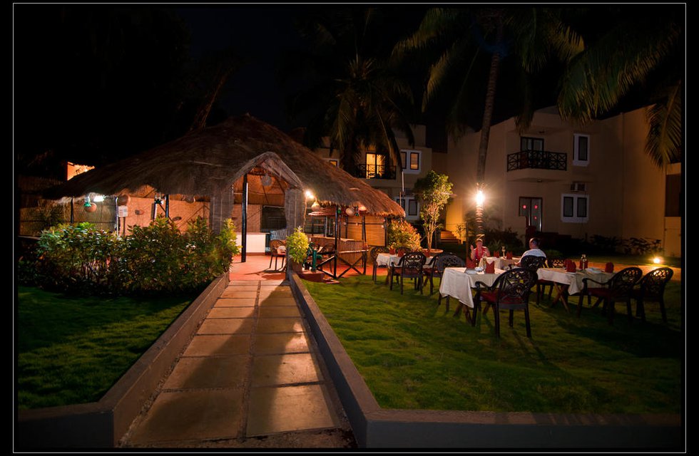 Whispering Palms Beach Resort в Кандолим Индия  ✅. Забронировать номер онлайн по выгодной цене в Whispering Palms Beach Resort. Трансфер из аэропорта.