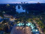 Chatrium Hotel Royal Lake Yangon в Янгон Мьянма ✅. Забронировать номер онлайн по выгодной цене в Chatrium Hotel Royal Lake Yangon. Трансфер из аэропорта.