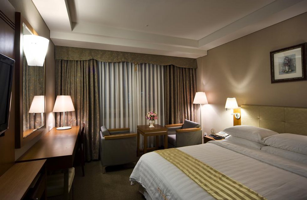 Hotel Samjung в Сеул Южная Корея ✅. Забронировать номер онлайн по выгодной цене в Hotel Samjung. Трансфер из аэропорта.