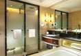 Hilton Xi'an в Сиань Китай ✅. Забронировать номер онлайн по выгодной цене в Hilton Xi'an. Трансфер из аэропорта.