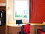 Ibis Xi'an Heping в Сиань Китай ✅. Забронировать номер онлайн по выгодной цене в Ibis Xi'an Heping. Трансфер из аэропорта.