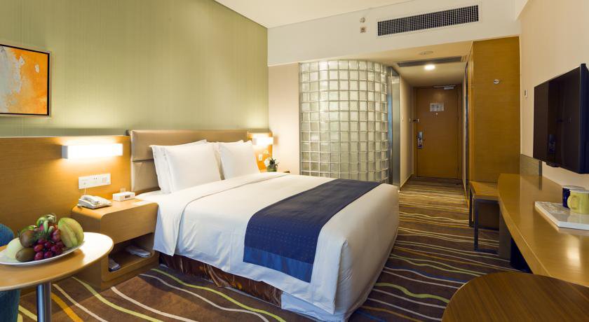 Holiday Inn Express Xi'an High-Tech Zone в Сиань Китай ✅. Забронировать номер онлайн по выгодной цене в Holiday Inn Express Xi'an High-Tech Zone. Трансфер из аэропорта.