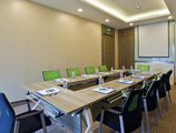 Holiday Inn Express Xi'an High-Tech Zone в Сиань Китай ✅. Забронировать номер онлайн по выгодной цене в Holiday Inn Express Xi'an High-Tech Zone. Трансфер из аэропорта.