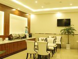 GreenTree Inn ShanXi Xi’An Longshouyuan Metro Station Express Hotel в Сиань Китай ✅. Забронировать номер онлайн по выгодной цене в GreenTree Inn ShanXi Xi’An Longshouyuan Metro Station Express Hotel. Трансфер из аэропорта.