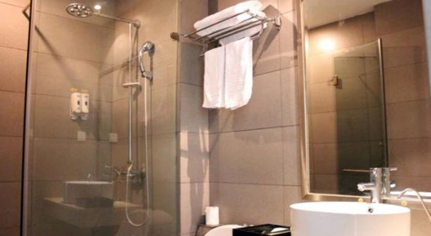 Yiwu Oujiang Hotel в Иу Китай ✅. Забронировать номер онлайн по выгодной цене в Yiwu Oujiang Hotel. Трансфер из аэропорта.