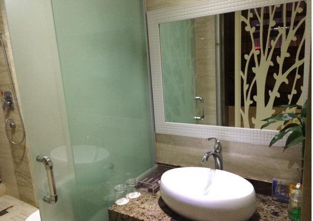 Wanzi Hotel в Иу Китай ✅. Забронировать номер онлайн по выгодной цене в Wanzi Hotel. Трансфер из аэропорта.