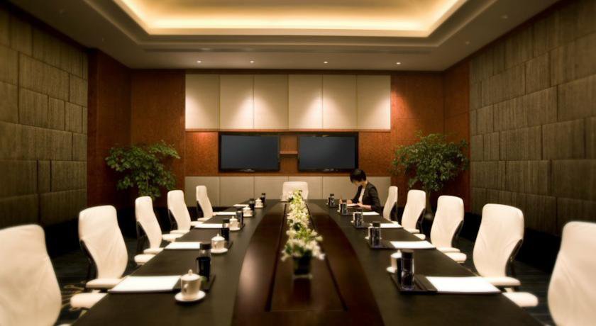 InterContinental Foshan в Фошань Китай ✅. Забронировать номер онлайн по выгодной цене в InterContinental Foshan. Трансфер из аэропорта.