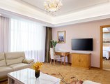 Vienna Hotel Foshan Lingnan Pearl Gymnasium Branch в Фошань Китай ✅. Забронировать номер онлайн по выгодной цене в Vienna Hotel Foshan Lingnan Pearl Gymnasium Branch. Трансфер из аэропорта.