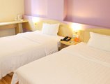 7Days Inn Foshan Qiandeng Lake в Фошань Китай ✅. Забронировать номер онлайн по выгодной цене в 7Days Inn Foshan Qiandeng Lake. Трансфер из аэропорта.