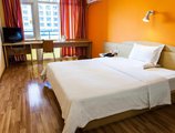 7Days Inn Foshan Nanhai Square Haisan Road RT-Mart в Фошань Китай ✅. Забронировать номер онлайн по выгодной цене в 7Days Inn Foshan Nanhai Square Haisan Road RT-Mart. Трансфер из аэропорта.